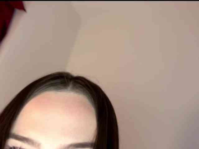 CrystalNovaa webcam