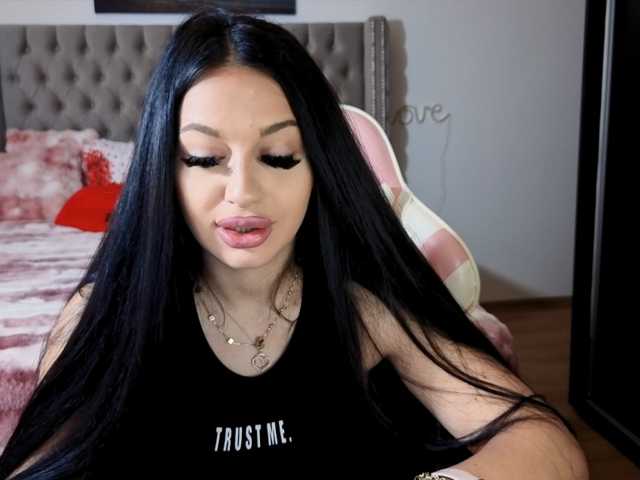 bonnielisa live cam on BongaCams
