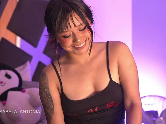 isaantonia live cam on BongaCams