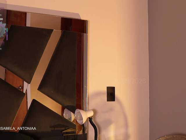 isaantonia live cam on BongaCams