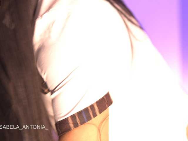 isaantonia live cam on BongaCams