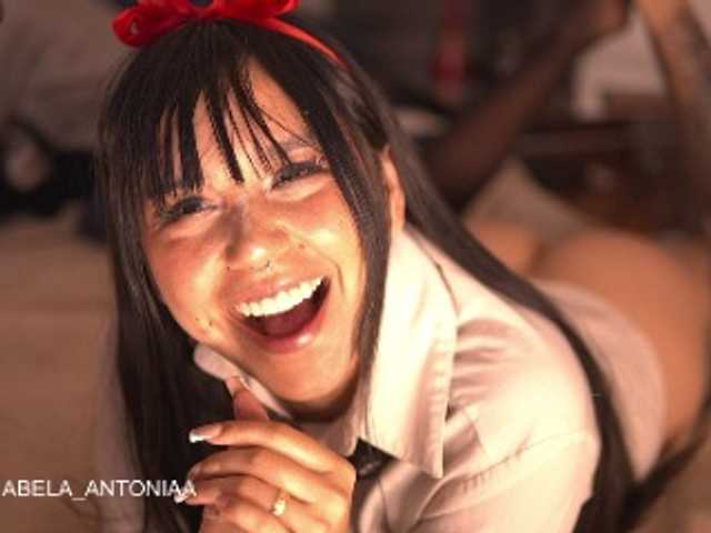 isaantonia live webcam show