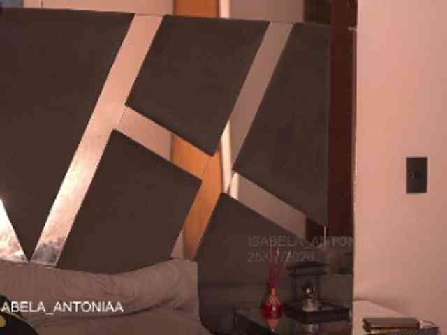 isaantonia webcam