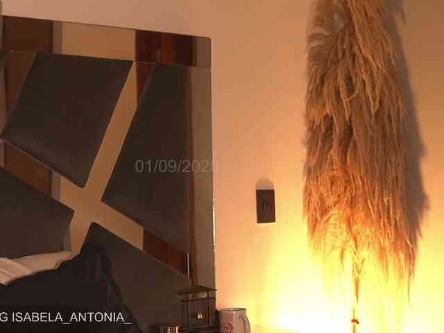 isaantonia webcam