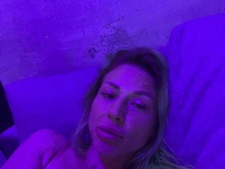 EvaaLove Porn Show