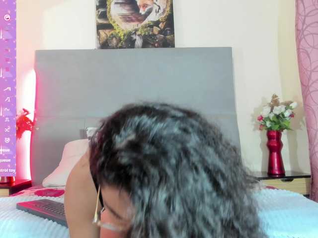 charlott-day live cam on BongaCams