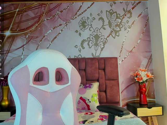 rapunsel-winter live webcam show