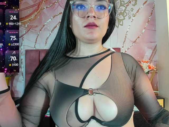 rapunsel-winter live cam on BongaCams