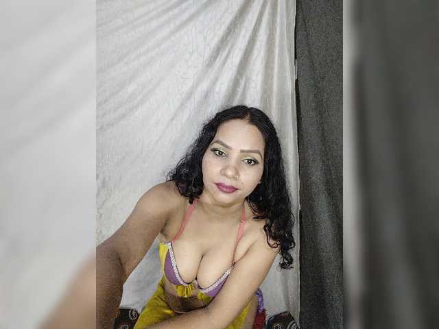 Khushi-wow