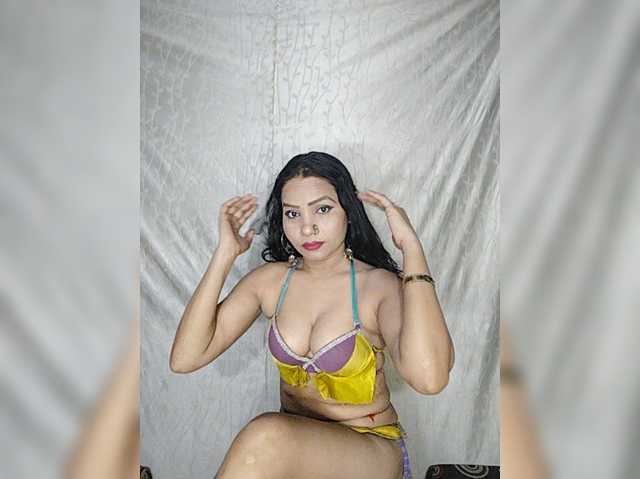 Khushi-wow