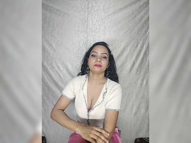 Khushi-wow