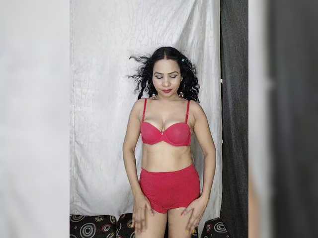 Khushi-wow live cam preview