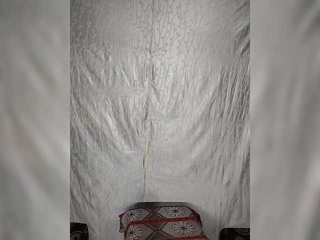 Khushi-wow webcam