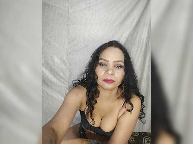 Khushi-wow