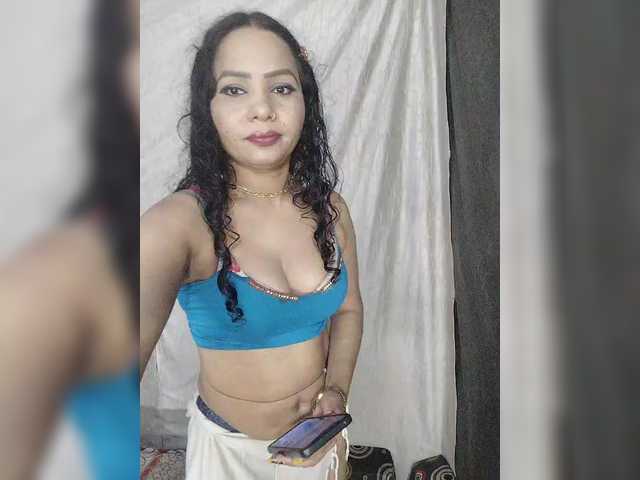 Khushi-wow