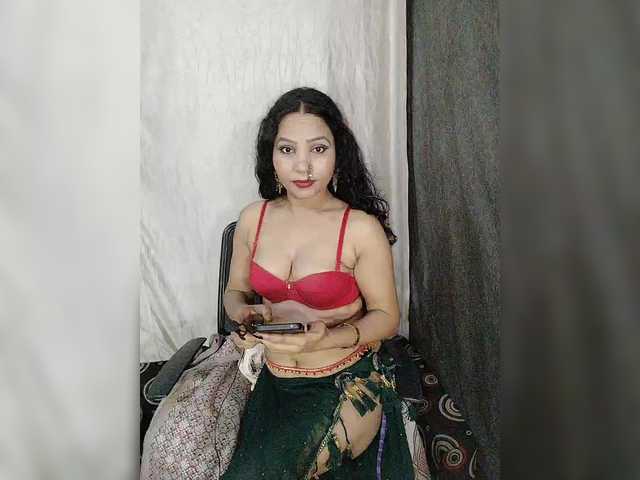 Khushi-wow live webcam show