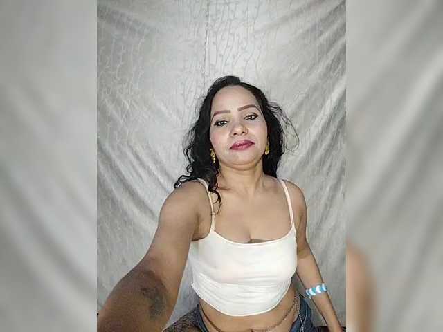 Khushi-wow