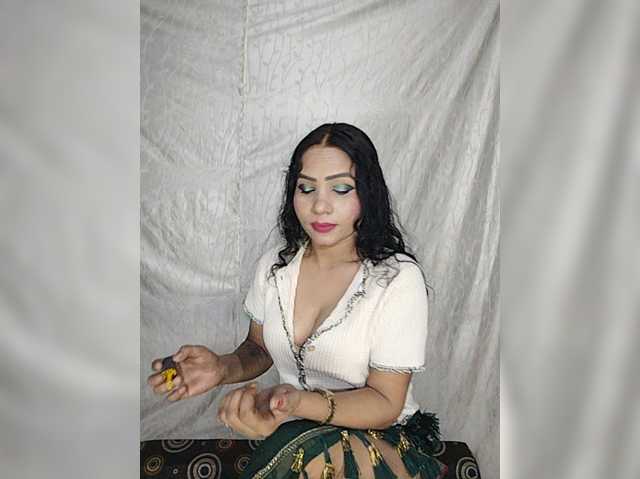 Khushi-wow