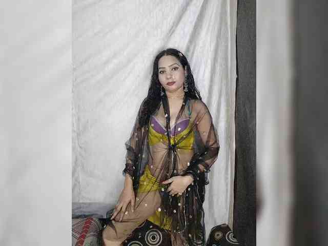 Khushi-wow webcam