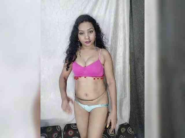 Khushi-wow webcam