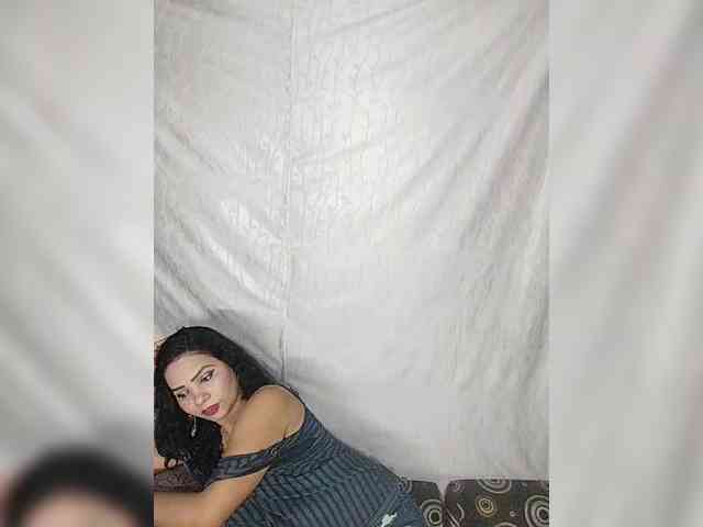 Khushi-wow webcam