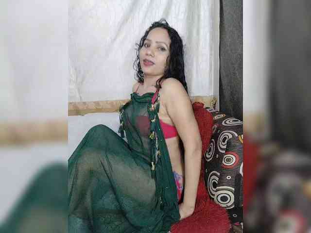 Khushi-wow webcam
