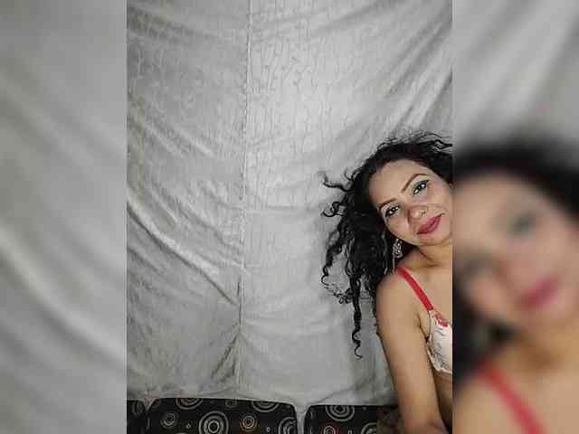 Khushi-wow