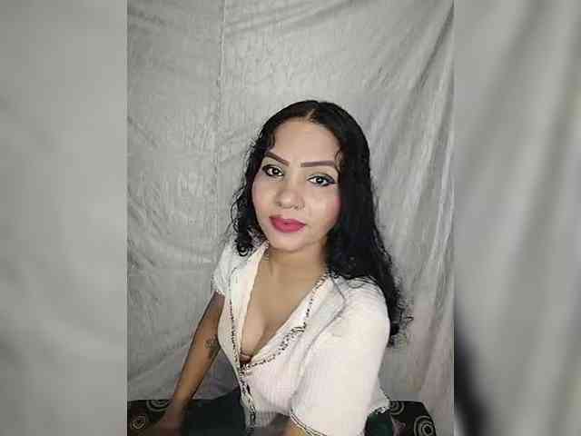 Khushi-wow webcam
