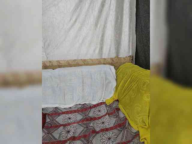 Khushi-wow webcam