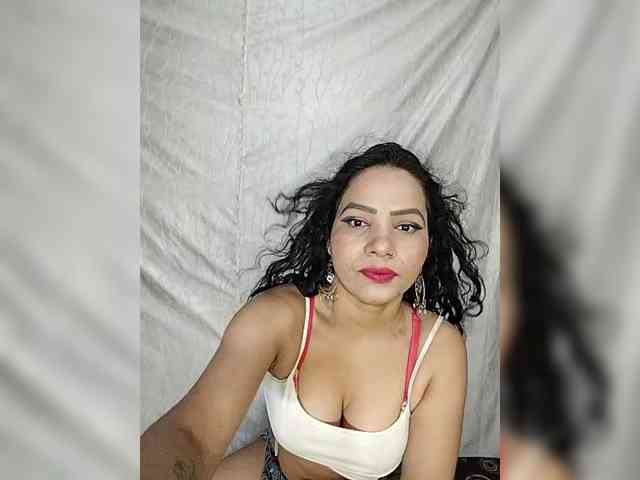Khushi-wow