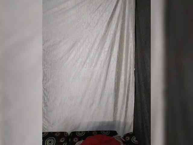 Khushi-wow webcam