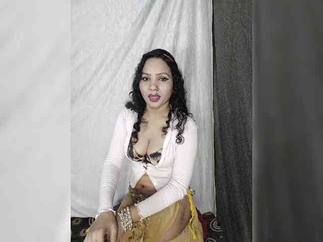 Khushi-wow webcam