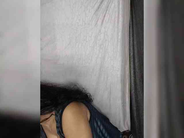 Khushi-wow webcam
