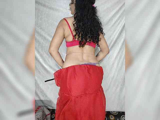 Khushi-wow webcam