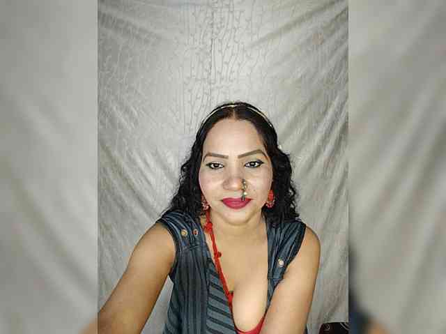 Khushi-wow