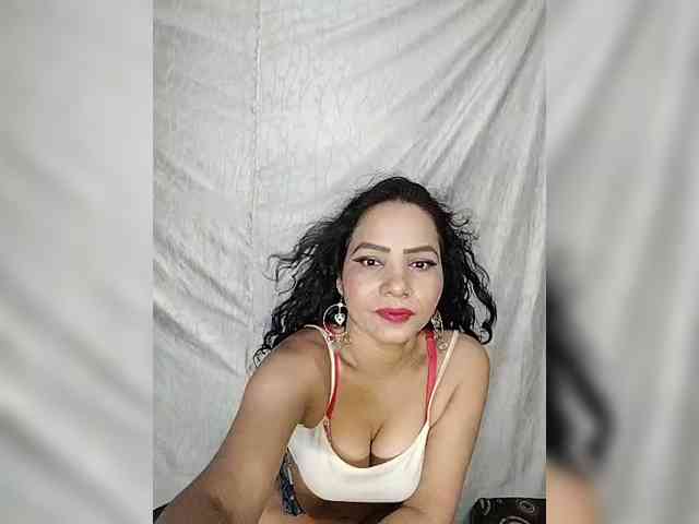 Khushi-wow