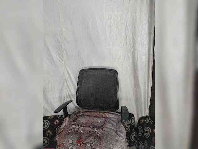 Khushi-wow webcam