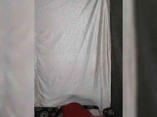 Khushi-wow webcam