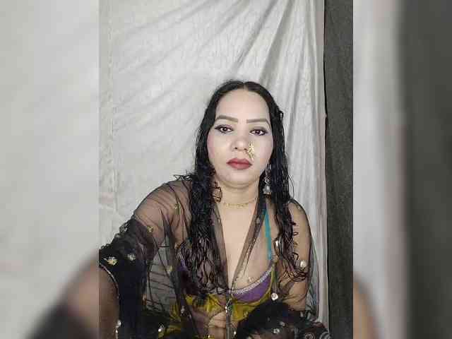 Khushi-wow webcam