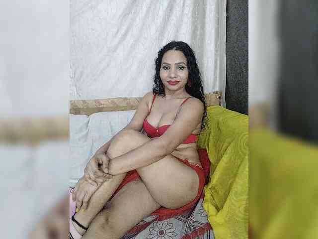 Khushi-wow webcam