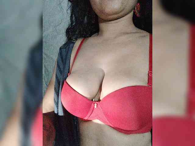 Khushi-wow webcam