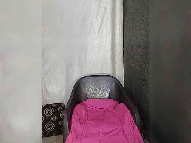 Khushi-wow webcam