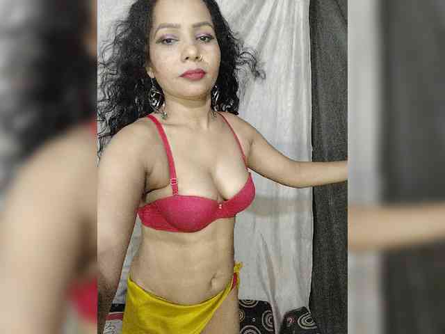 Khushi-wow webcam
