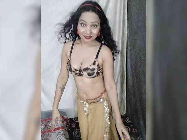 Khushi-wow webcam