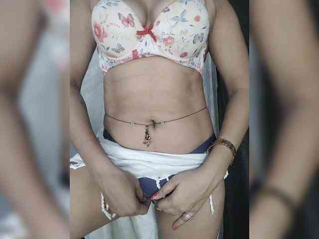 Khushi-wow webcam