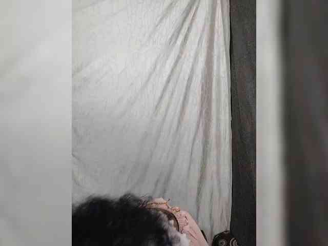 Khushi-wow webcam
