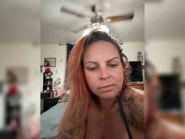 AlizeMonroe webcam