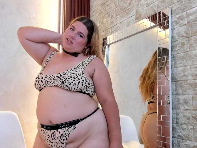 Sheila-Teylor live cam on BongaCams