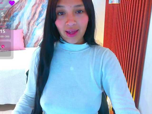 corall-tay live cam on BongaCams