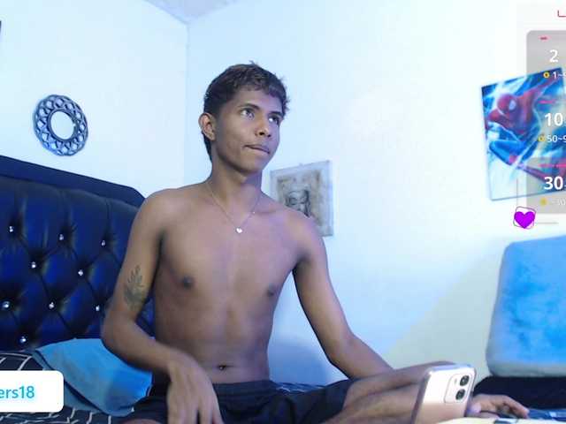 Santiago-Twinks live webcam show